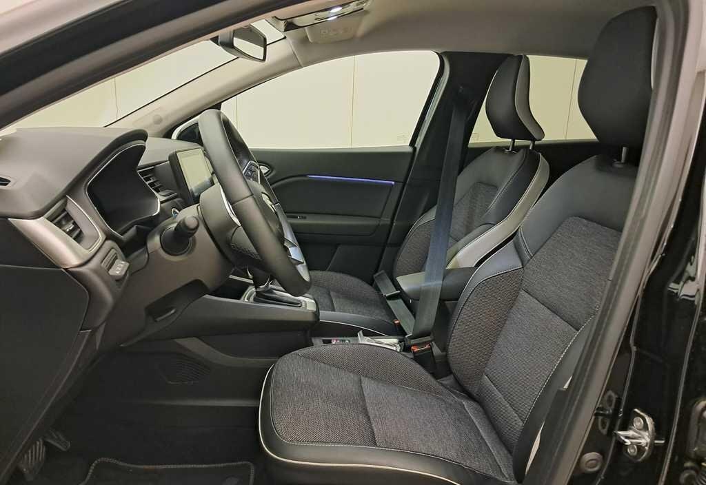 Renault Captur 2022 11
