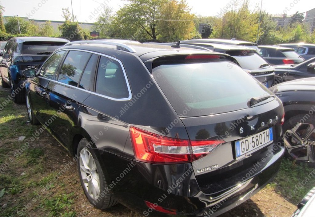 Skoda Superb 2020 5