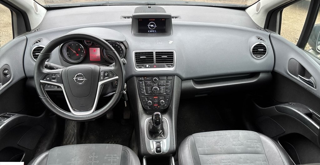 Opel Meriva 2013 12