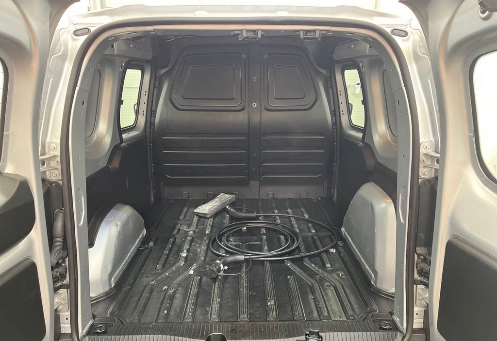 Renault Kangoo 2023 5