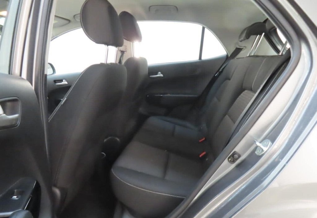 Kia Picanto 2021 8