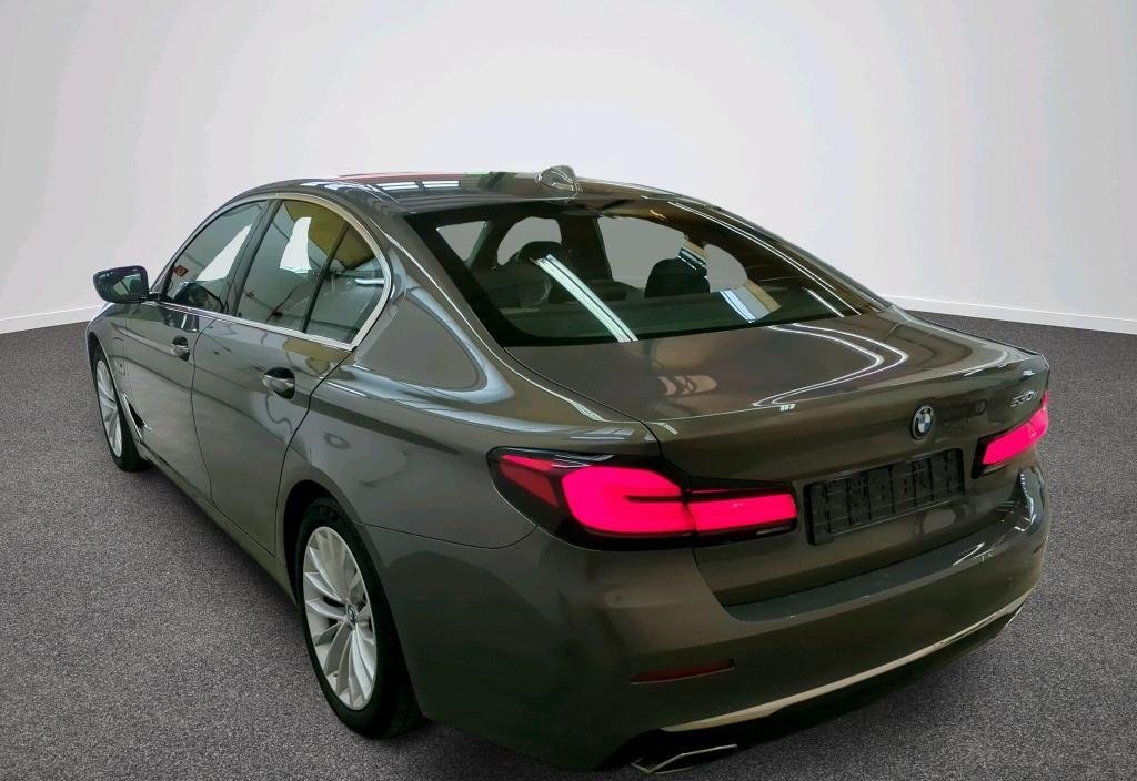 BMW 530e 2022 9