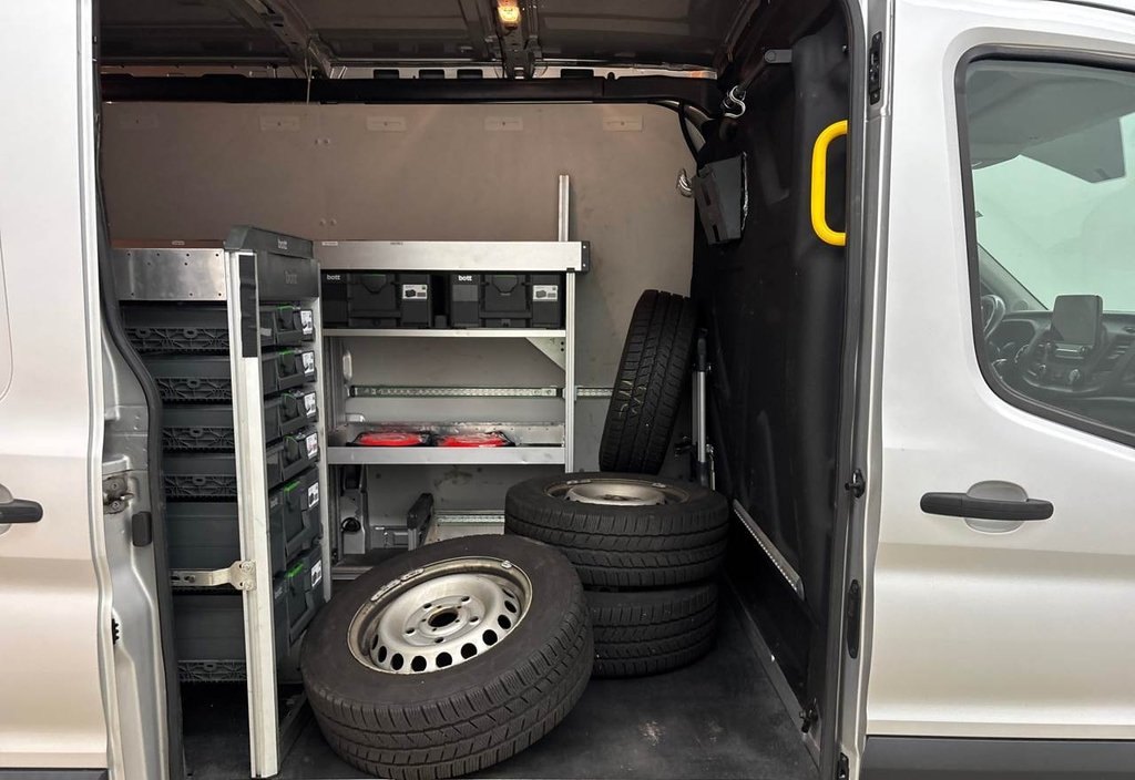 Ford Transit 2020 9