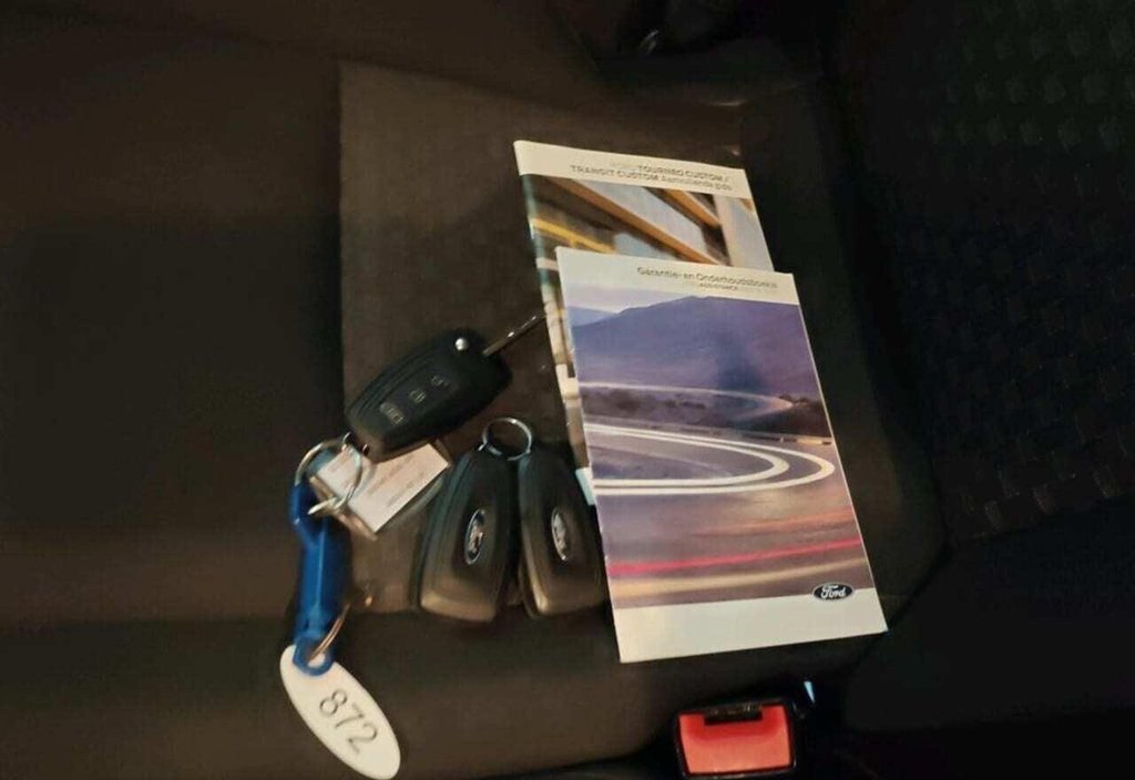 Ford Transit 2022 12