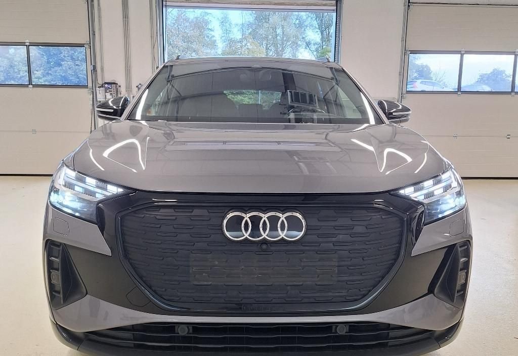 Audi Q4 2023 2