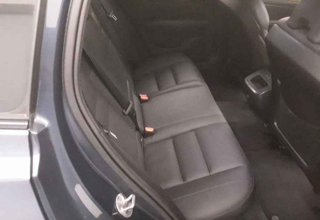 Volvo V60 2024 12