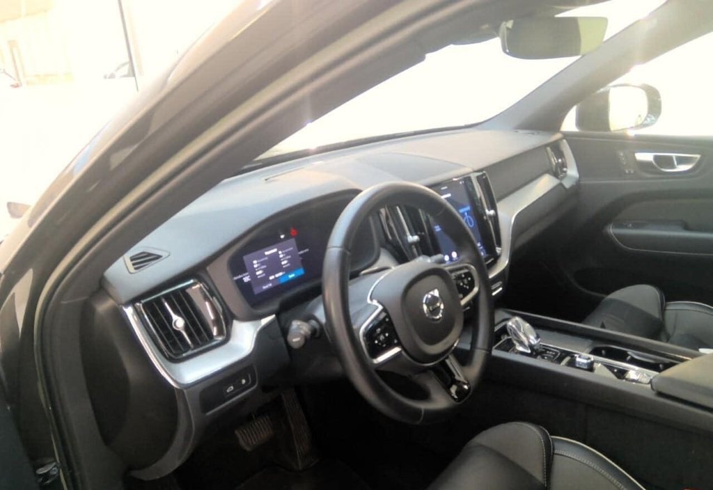 Volvo XC60 2022 3