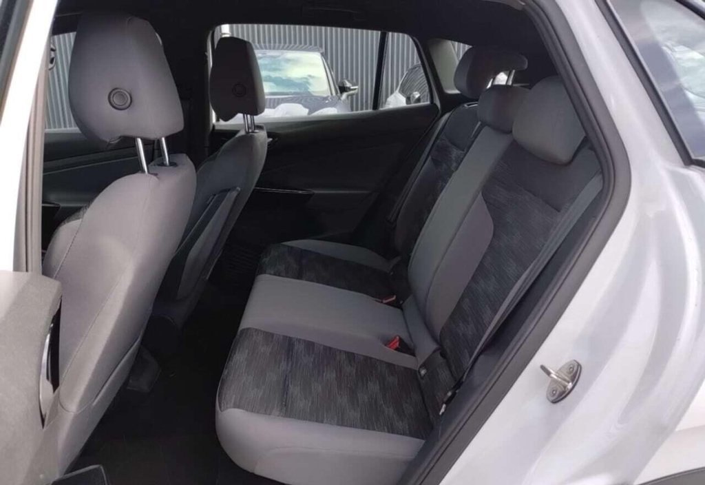 Volkswagen ID.4 2021 12