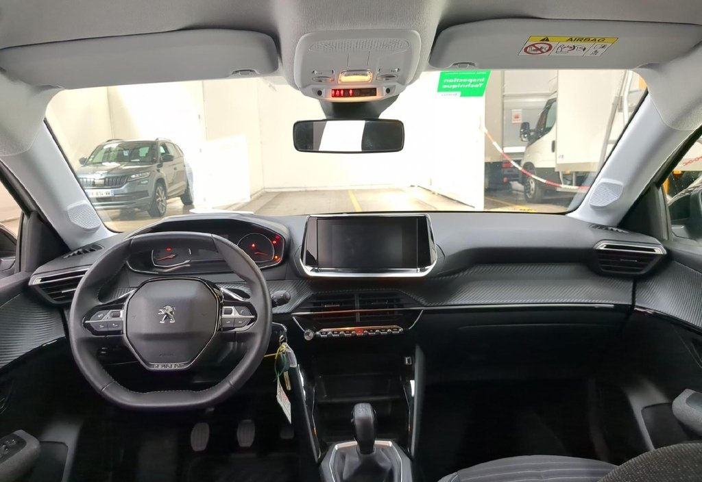 Peugeot 208 2023 5