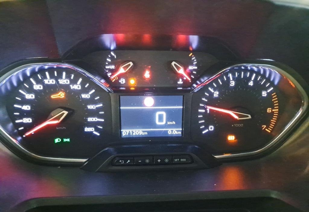 Peugeot Rifter 2021 9