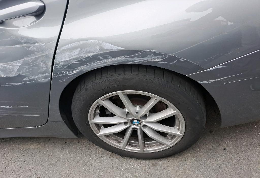BMW 318d 2024 9