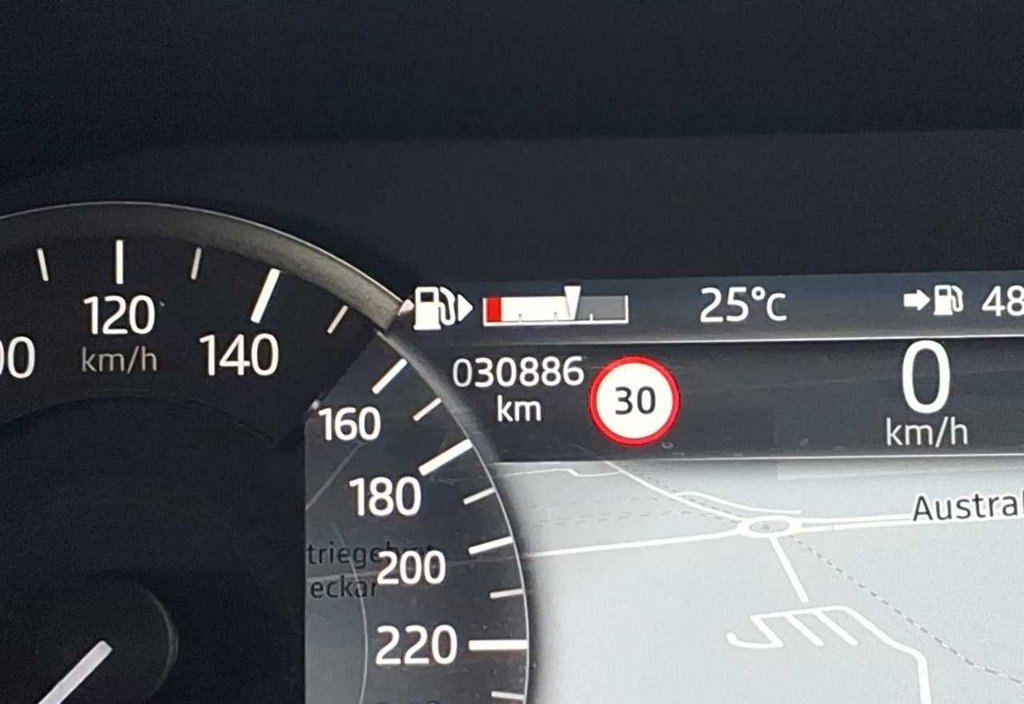 Land Rover Range 2023 9