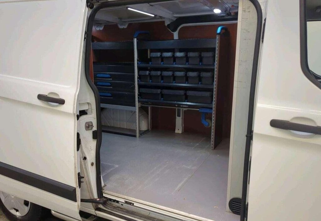 Ford Transit 2022 8