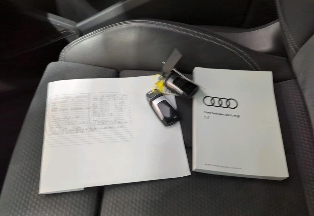 Audi Q5 2022 3