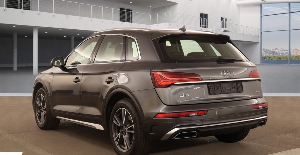 Audi Q5 2022 4