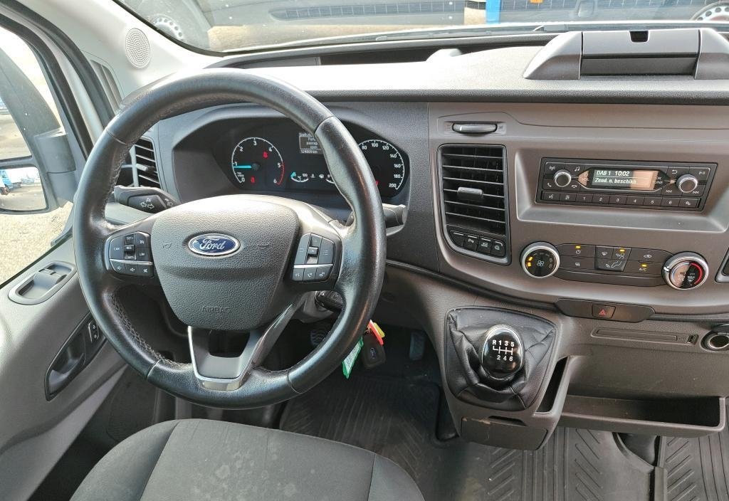 Ford Transit 2021 11