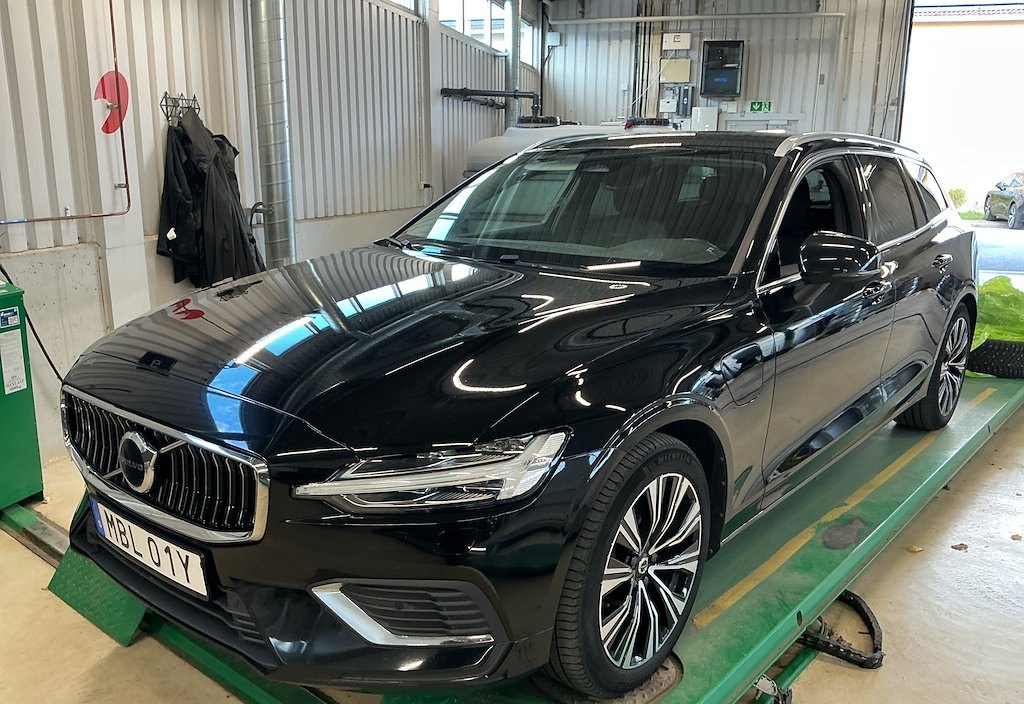 Volvo V60 2022 3