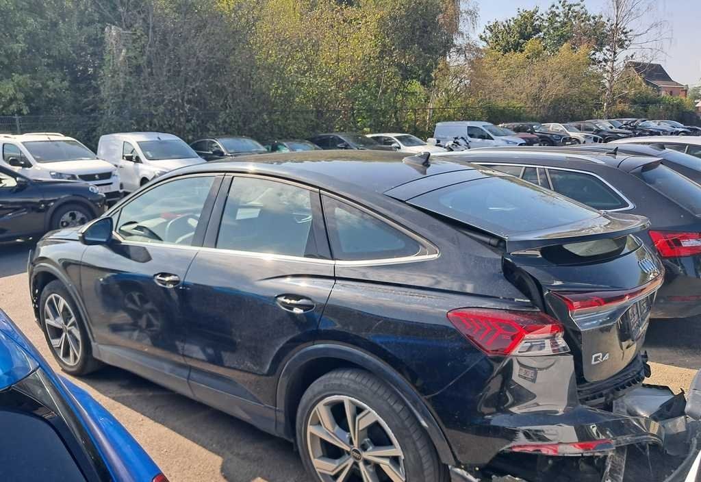 Audi Q4 e-tron 2025 6