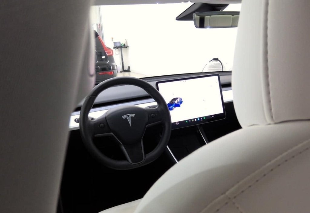 Tesla Model 3 2020 2