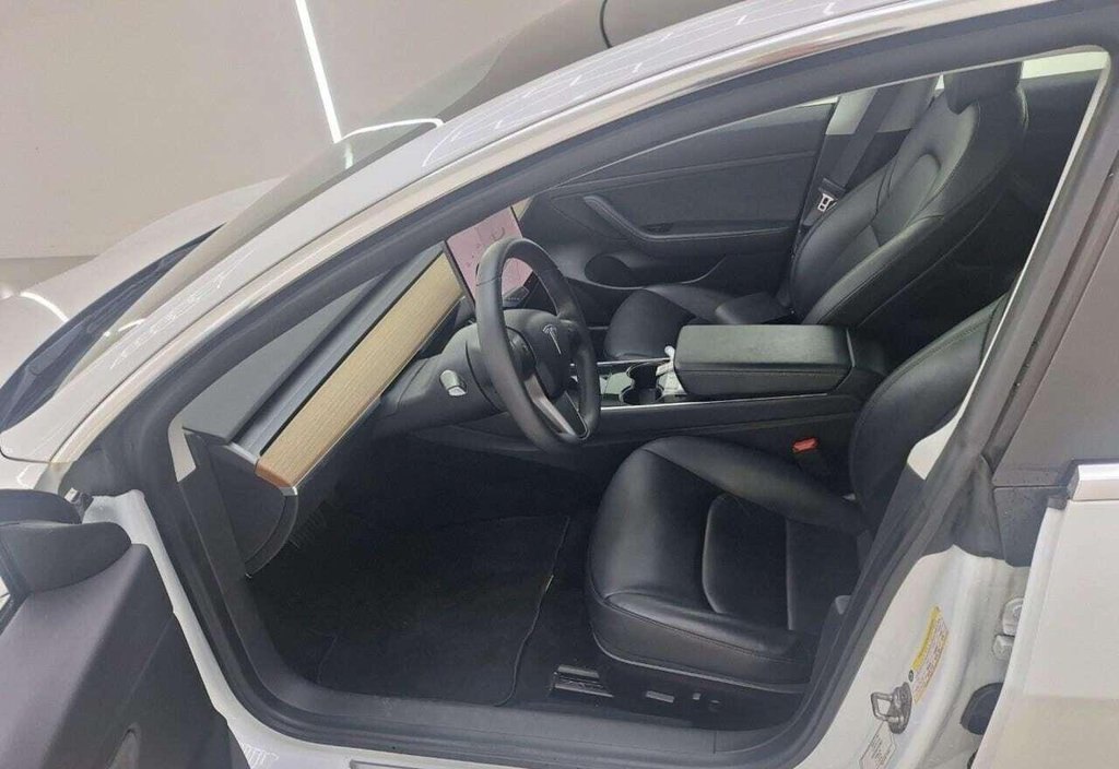 Tesla Model 3 2020 7