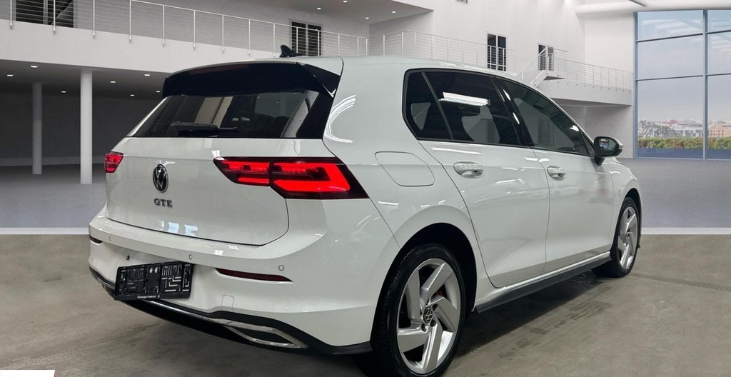 Volkswagen Golf 2022 3