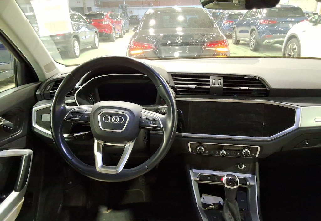 Audi Q3 2022 7