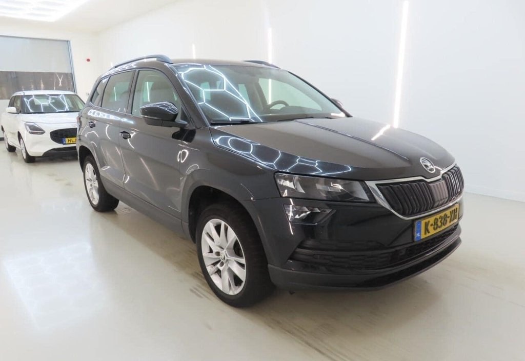 Skoda Karoq 2021 3