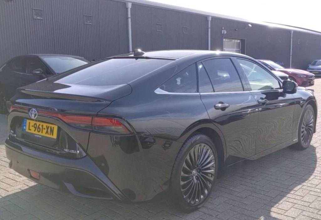 Toyota Mirai 2021 4
