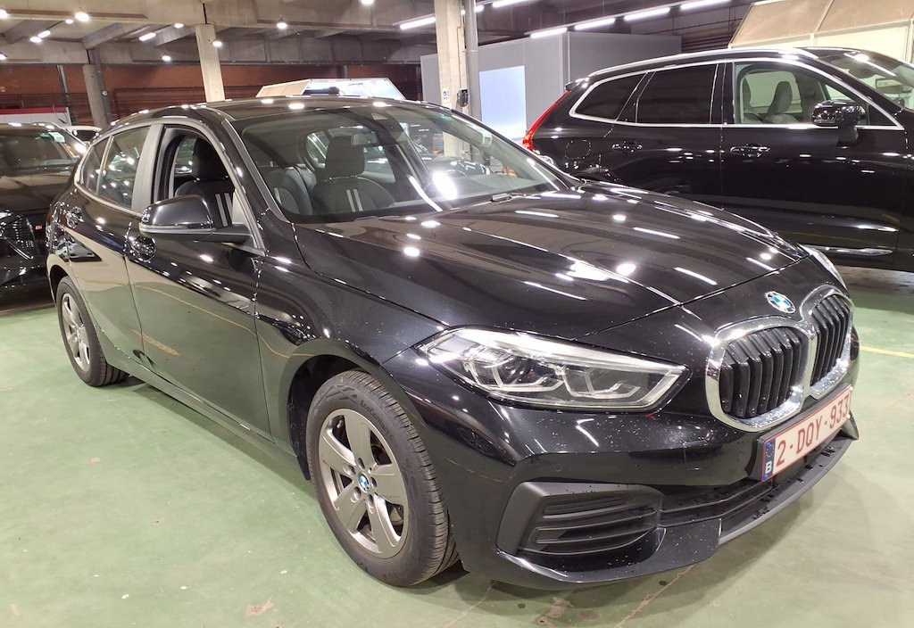 BMW 116d 2023 9