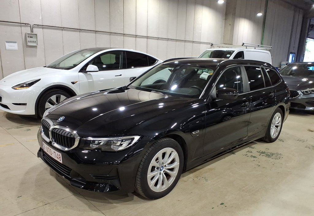 BMW 320e 2021 2