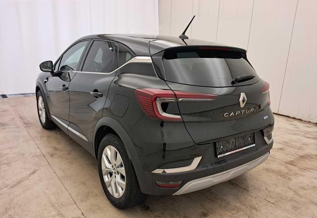 Renault Captur 2022 4