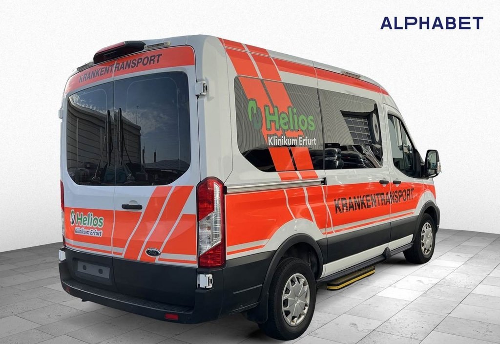 Ford Transit 2022 4