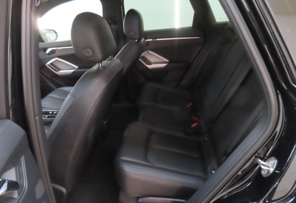 Audi Q3 2022 8