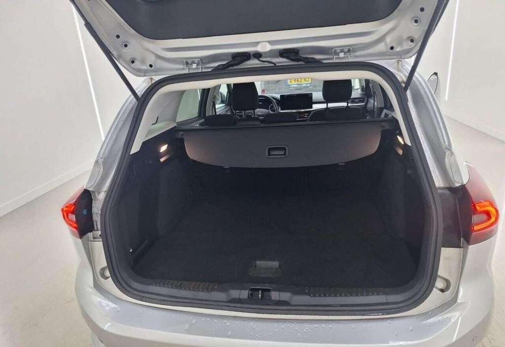 Ford Focus 2024 11