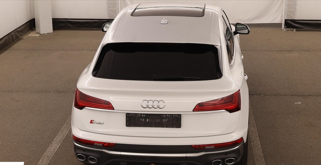 Audi SQ5 2023 8