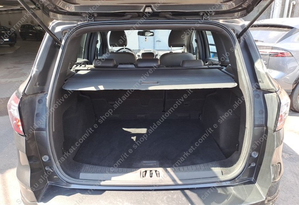 Ford Kuga 2019 11
