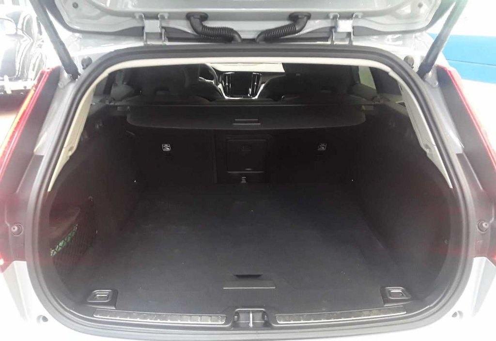 Volvo V60 2024 5