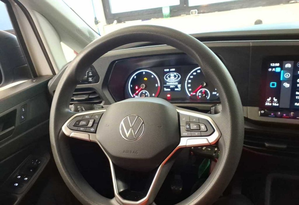 Volkswagen Caddy 2023 12