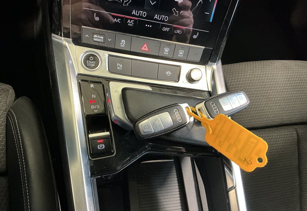 Audi Q8 2023 11