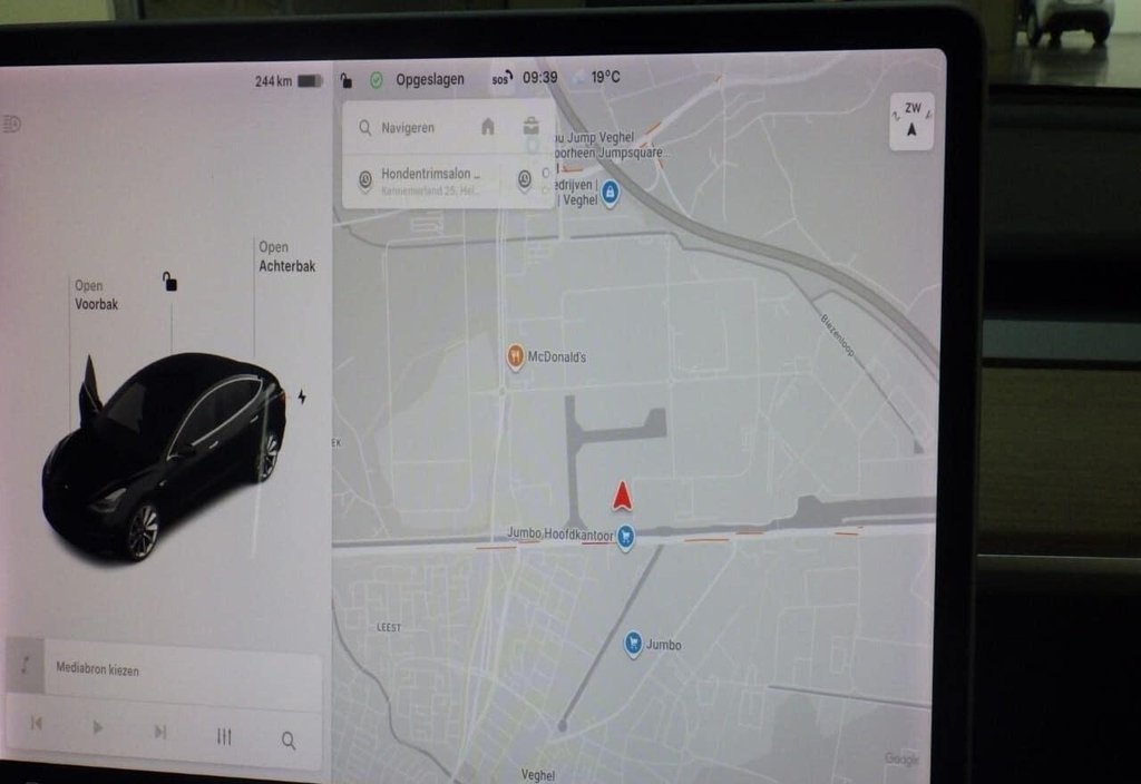 Tesla Model 3 2019 5