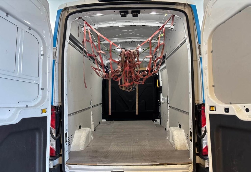 Ford E-TRANSIT 2023 5