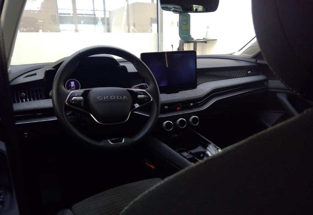 Skoda Superb 2025 2