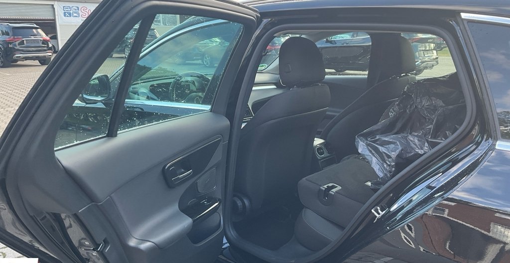 Mercedes-Benz C-Klasse 2023 11