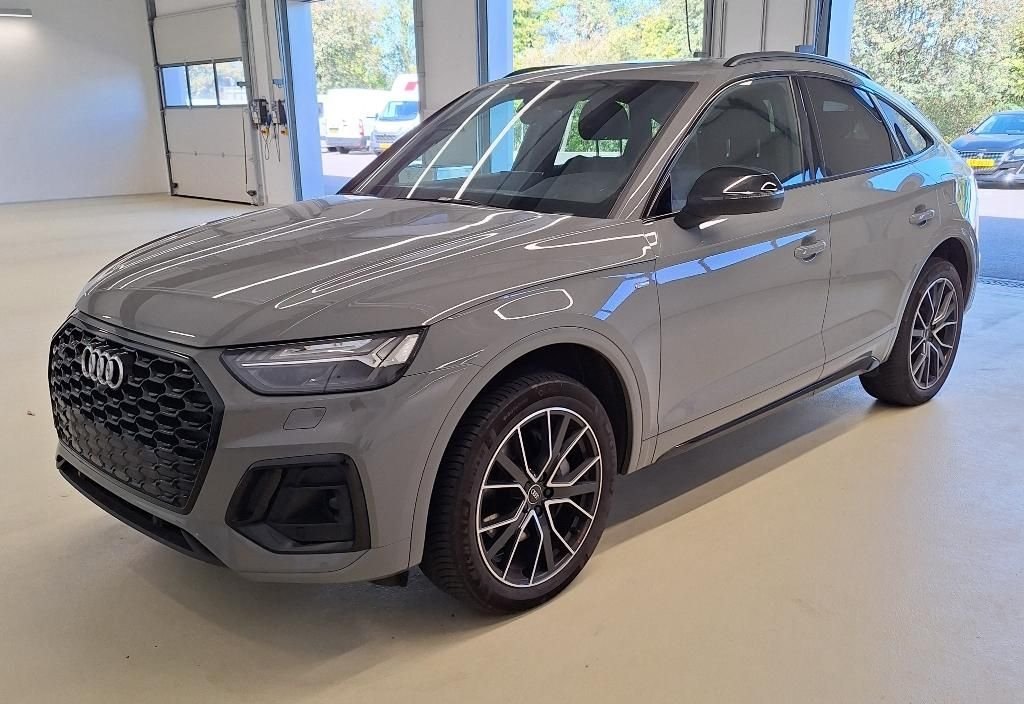 Audi Q5 2022 4