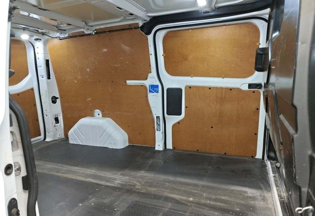Ford Transit 2022 8