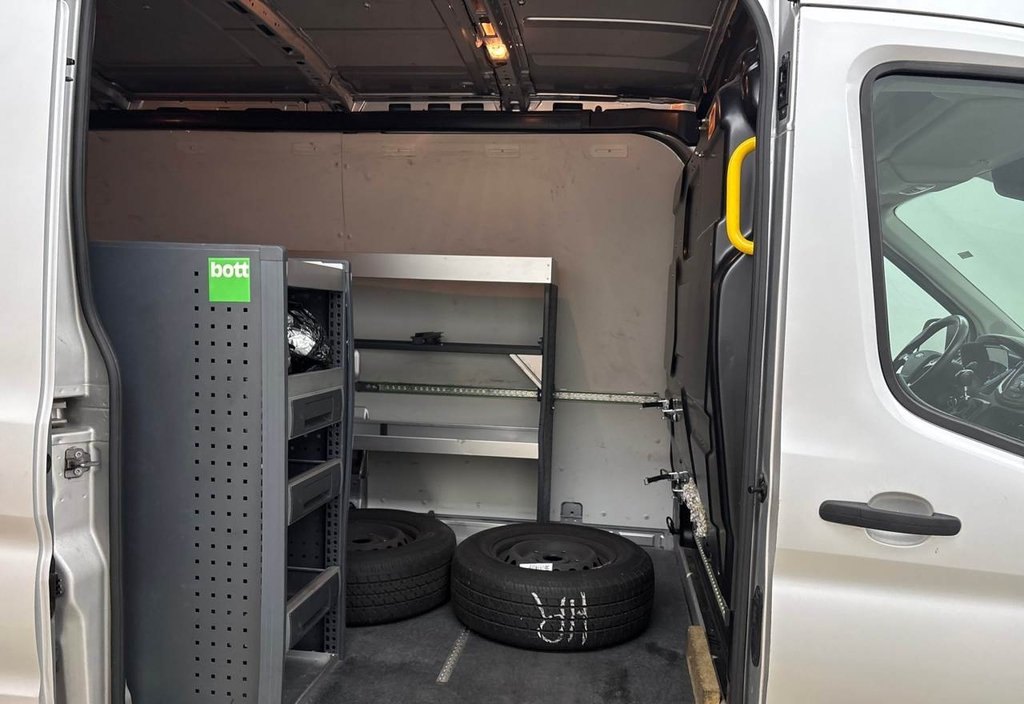 Ford Transit 2019 9