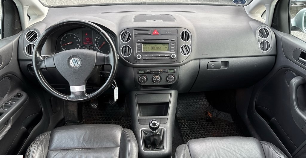 Volkswagen Golf 2006 8