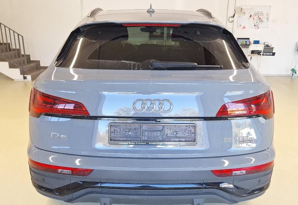 Audi Q5 2022 6