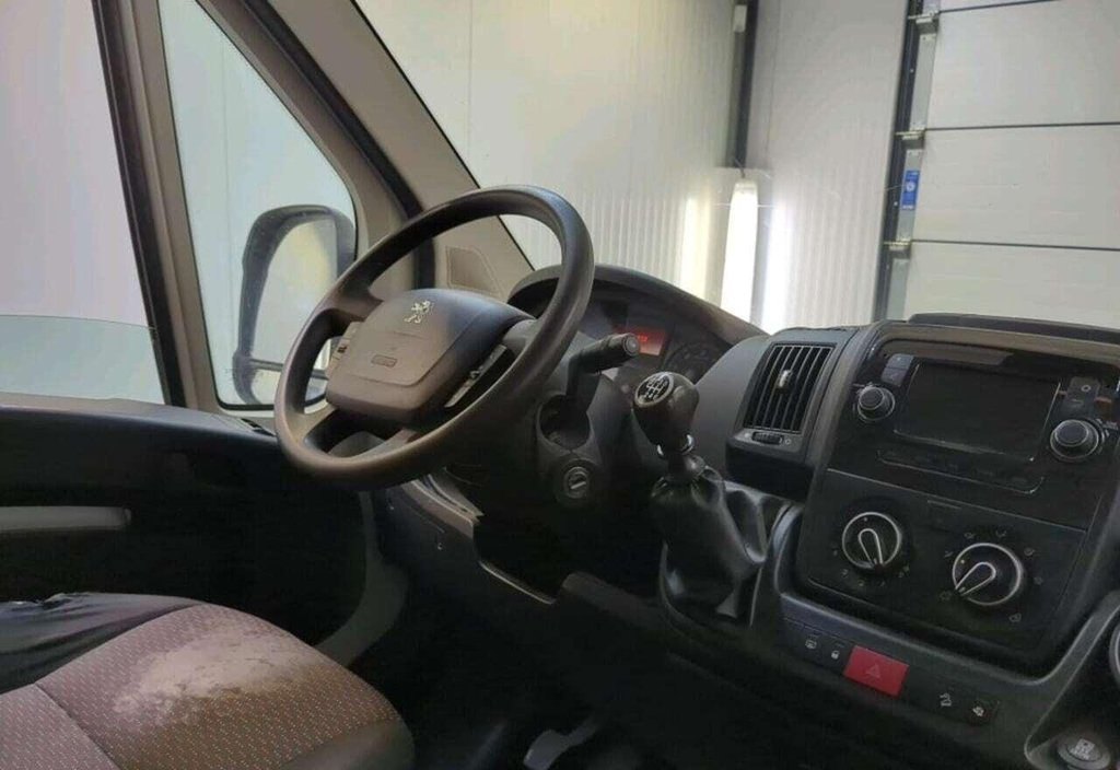 Peugeot Boxer 2022 3