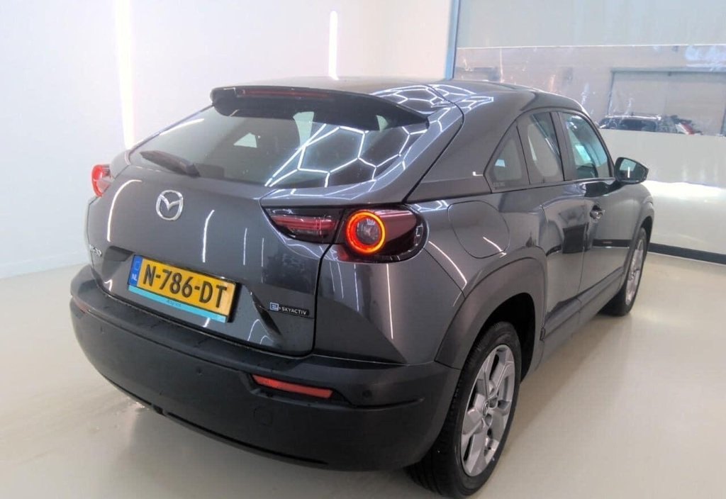Mazda MX-30 2021 4